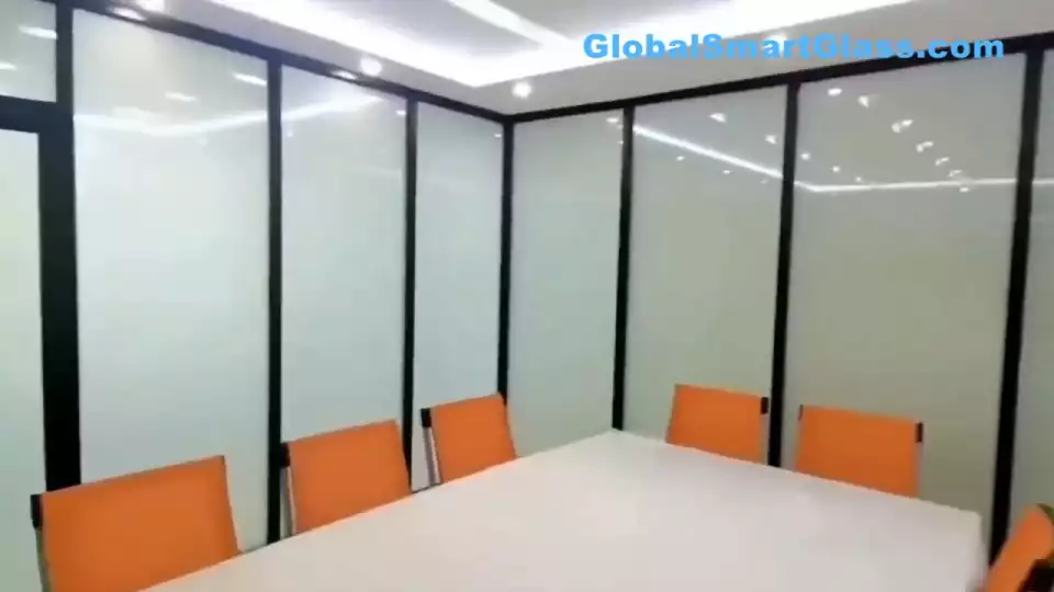 smarg glass video,meetingroom1.webp