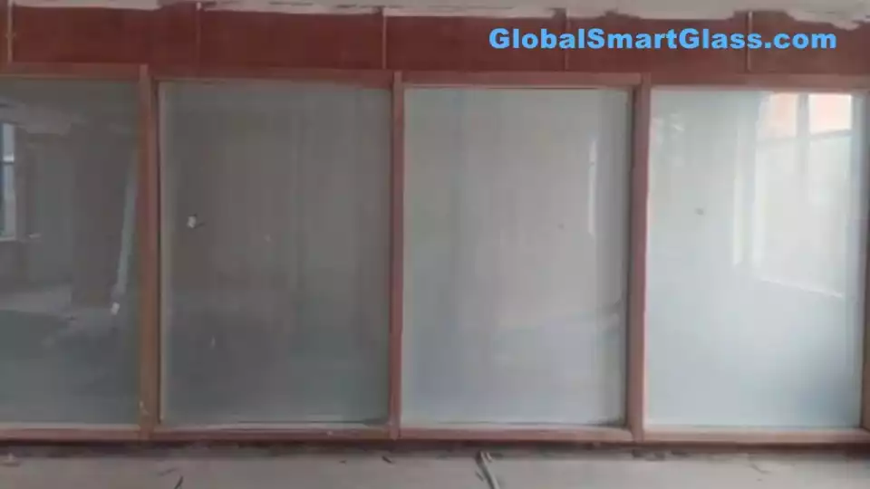 smarg glass video,partition32.webp